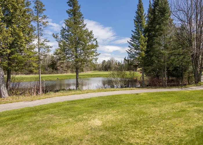 Greens & Glides Getaway At Schuss Mountain